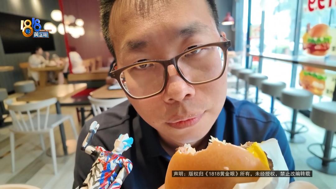 DƬ